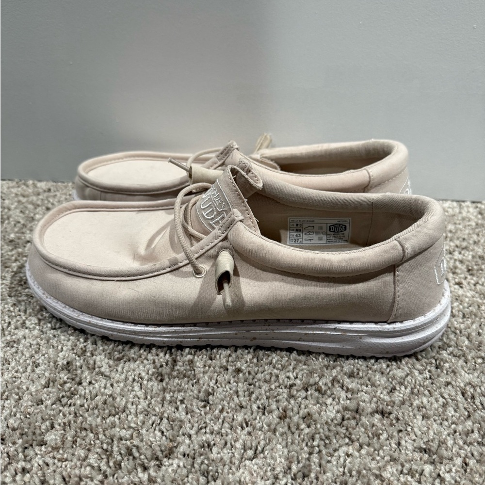 Hey Dude Cream Loafers Slip-Ons Casual